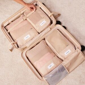 BÉIS The Compression Packing Cubes, Set of 4 NWOT from Revolve